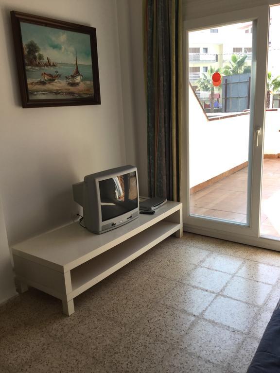 Apartamentos Eva Costa Brava ภายนอก รูปภาพ