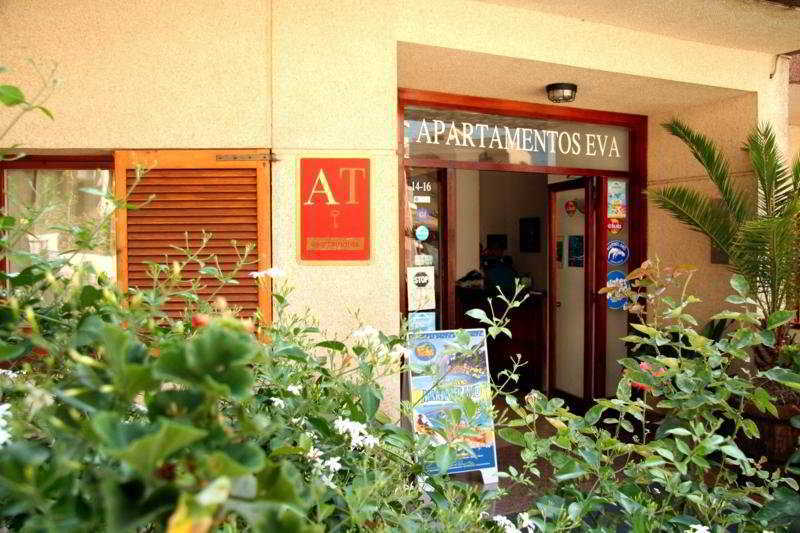 Apartamentos Eva Costa Brava ภายนอก รูปภาพ