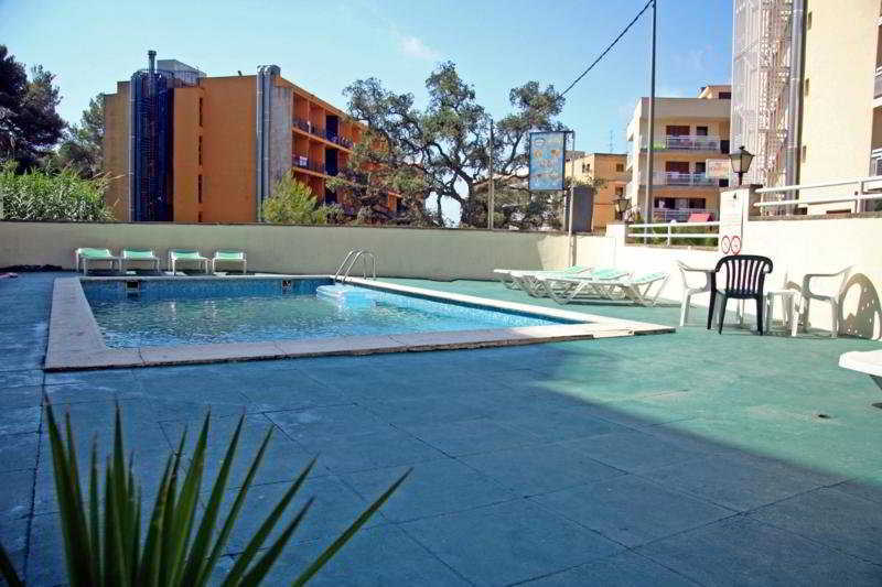 Apartamentos Eva Costa Brava ภายนอก รูปภาพ