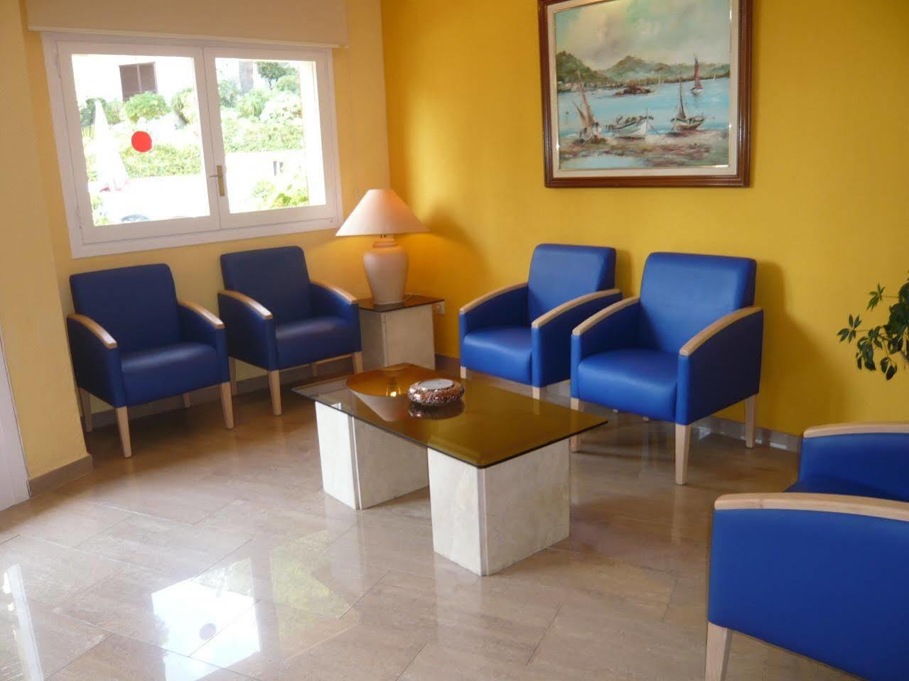 Apartamentos Eva Costa Brava ภายนอก รูปภาพ